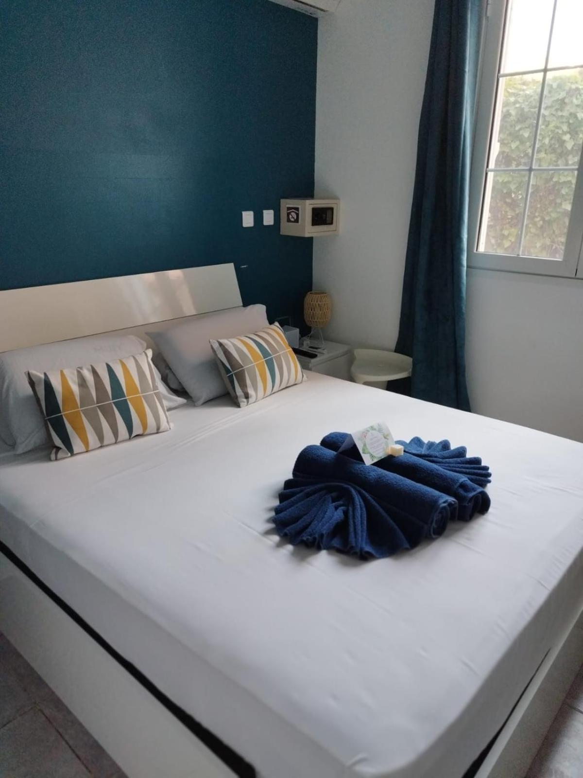 Lindsey Hotel سانت بيير المظهر الخارجي الصورة