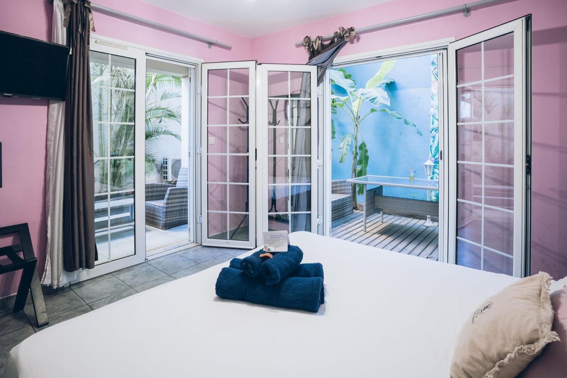 Lindsey Hotel سانت بيير المظهر الخارجي الصورة